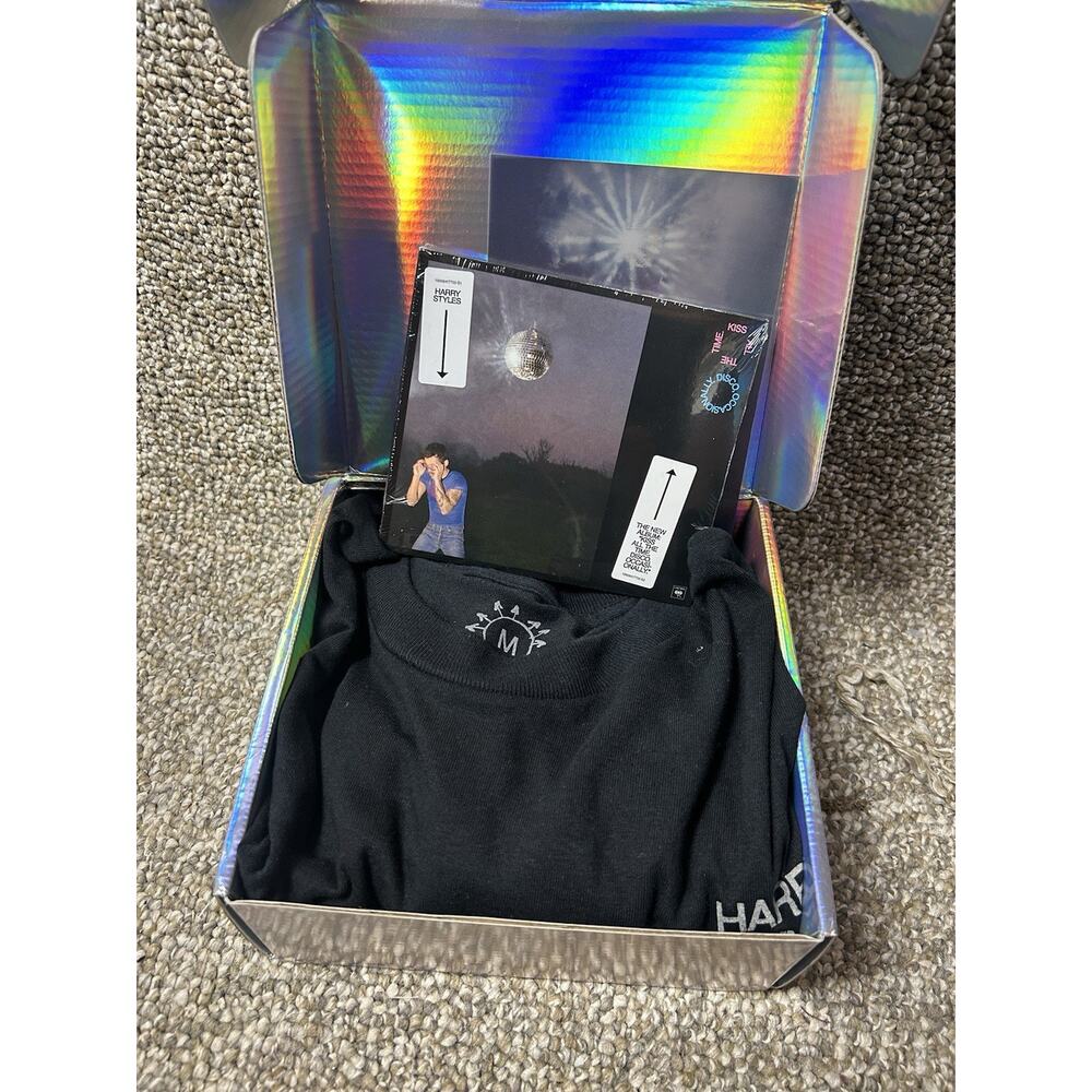 Harry Styles Kiss All the Time Long Sleeve T-Shirt CD Set Sz Medium